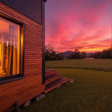 Familytinyhouse