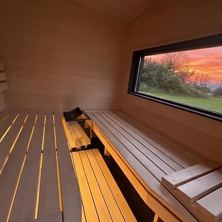 Familytinyhouse