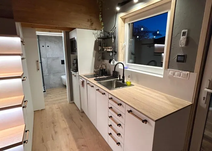 Familytinyhouse 山林小屋